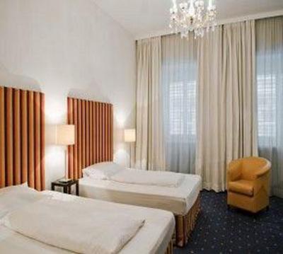 фото отеля Hotel Kunsthof