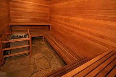 фото отеля Red Wolf Lodge at Squaw Valley