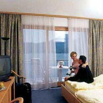 фото отеля Tresa Bay Hotel