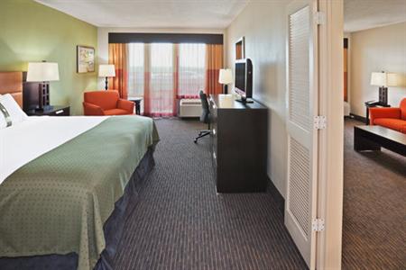 фото отеля Holiday Inn Tulsa City Center
