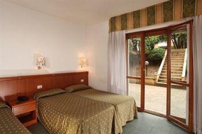 фото отеля Ciampino Hotel