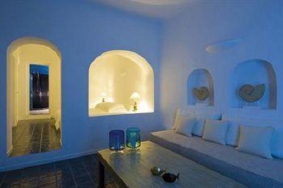фото отеля White Hotel Imerovigli