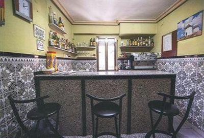 фото отеля Hostal La Rosa