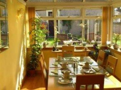 фото отеля Christine's Guest House