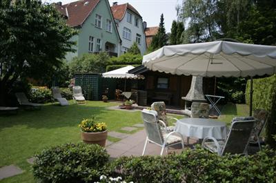 фото отеля Stadt-gut-Hotel Haus Germania