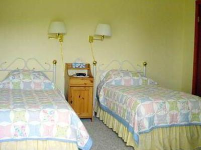 фото отеля Bayview Pines Country Inn Mahone Bay
