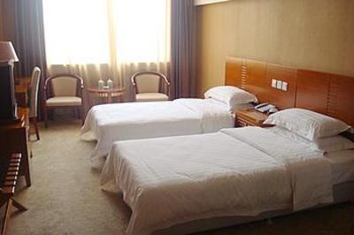 фото отеля Qianwei Yongju Hotel
