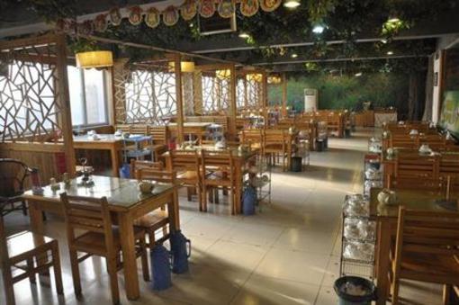 фото отеля Qianwei Yongju Hotel