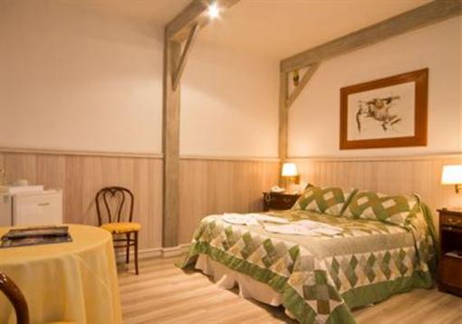 фото отеля Hotel Chateau Campos do Jordao