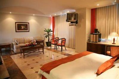 фото отеля Best Western Hotel Poza Rica