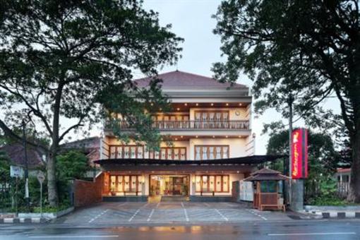 фото отеля Kertanegara Premium Guest House