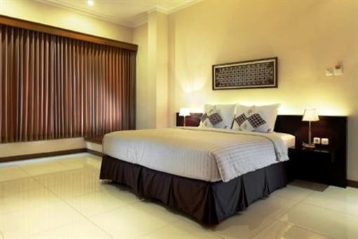 фото отеля Kertanegara Premium Guest House