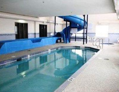 фото отеля Days Inn And Suites Yorkton