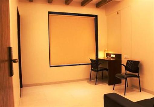 фото отеля Hotel Eco Inn Pune