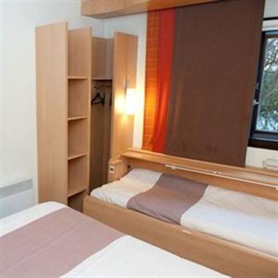 фото отеля Egg Hotel Gonesse