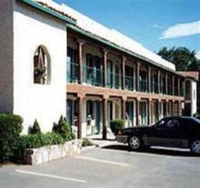 фото отеля Budget Host Inn Taos