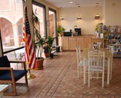фото отеля Budget Host Inn Taos