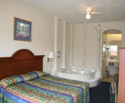 фото отеля Budget Host Inn Taos