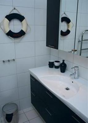 фото отеля Hotell Kungshamn