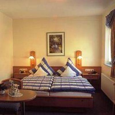 фото отеля Hotel Zur Krone Birresborn