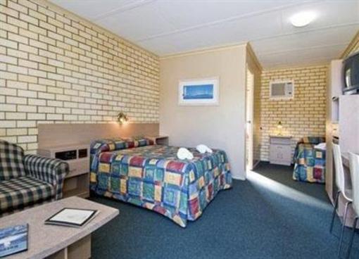 фото отеля Comfort Inn Fraser Gateway