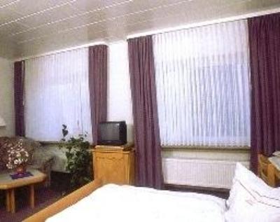 фото отеля Hotel Olympia Bad Orb