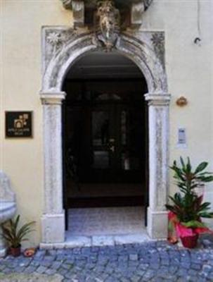 фото отеля Ostello Locanda Arcos Hotel Anticoli Corrado
