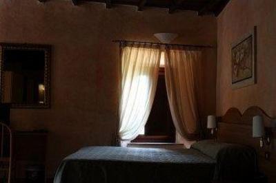 фото отеля Ostello Locanda Arcos Hotel Anticoli Corrado