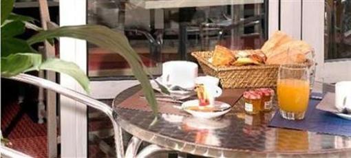 фото отеля Hotel Kyriad