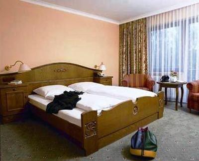 фото отеля Raucherhansl Landgasthof und Hotel Loiching