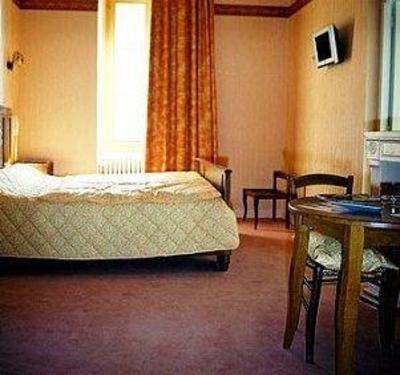фото отеля Hostellerie Bressane Saint-Germain-du-Bois