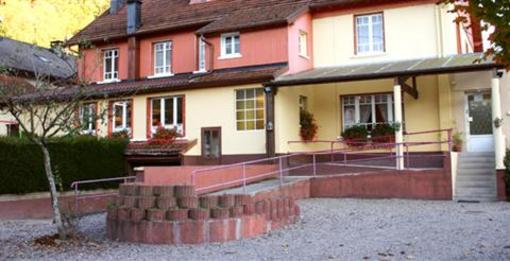 фото отеля Hotel Du Centre Rupt-sur-Moselle