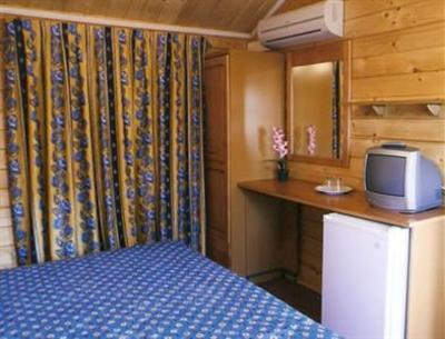 фото отеля Hostal Avenida Tarancon