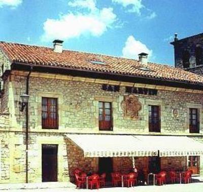фото отеля Hostal San Martin Molinos de Duero