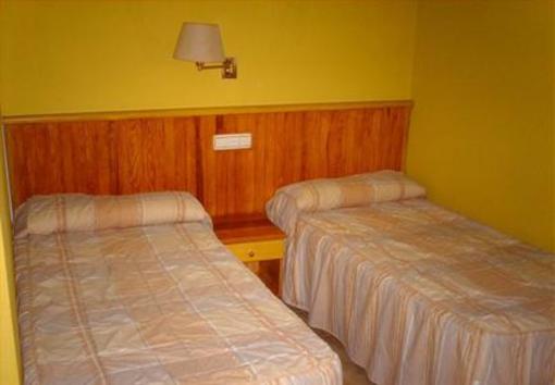 фото отеля Hostal San Martin Molinos de Duero