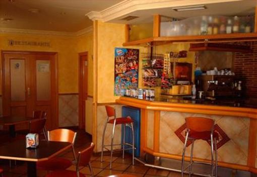 фото отеля Hostal San Martin Molinos de Duero