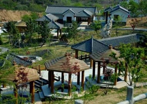 фото отеля Yantai Magnetic Mountain Springs Park