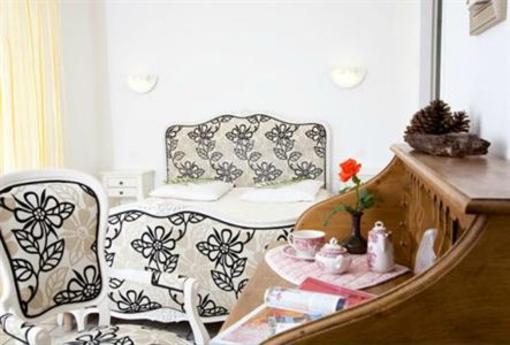фото отеля Hotel La Caravelle Biscarrosse