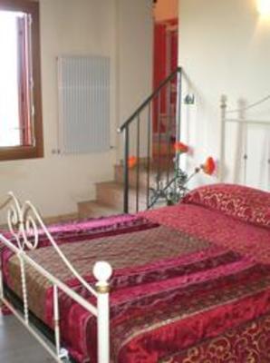 фото отеля Azienda Agrituristica La Dolfinella