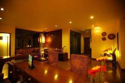 фото отеля Justa The Residence Indiranagar