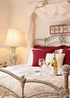 фото отеля Stonecroft Country Inn