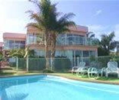 фото отеля Beach Street Apartments