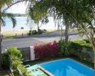 фото отеля Beach Street Apartments