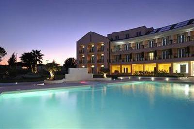 фото отеля Golden Tulip Rome Airport