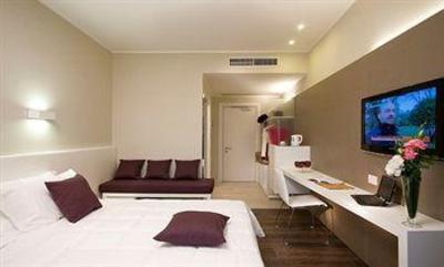 фото отеля Golden Tulip Rome Airport