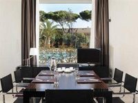 Golden Tulip Rome Airport
