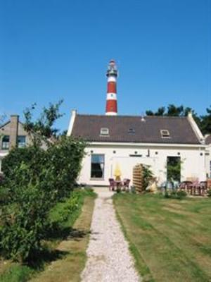 фото отеля Appartementen bij de Vuurtoren Ameland