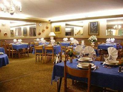 фото отеля Hotel Restaurant Du Tourisme Latronquiere