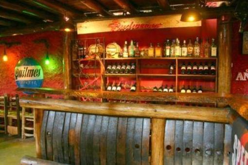 фото отеля Hostel Mendoza Backpackers