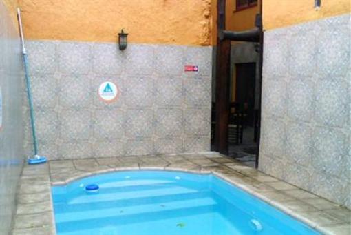фото отеля Hostel Mendoza Backpackers